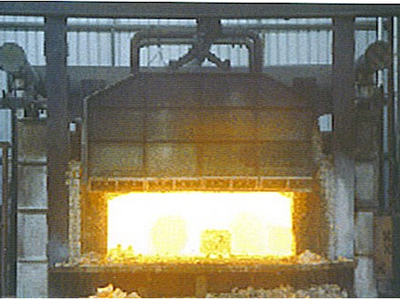 退火爐爐臺與爐罩間選用側刀式軟密封